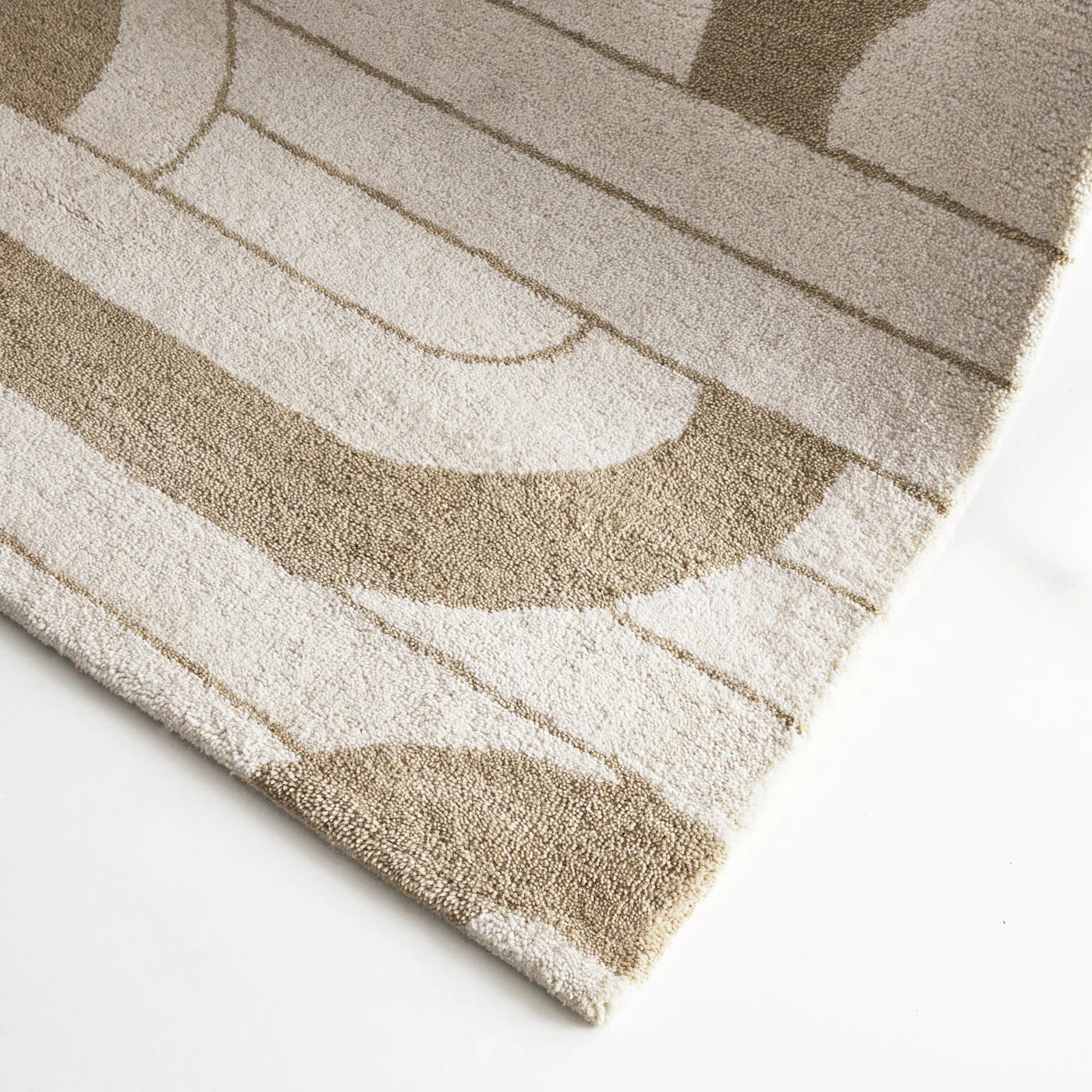 Velar Ivory Brown Wool Rug