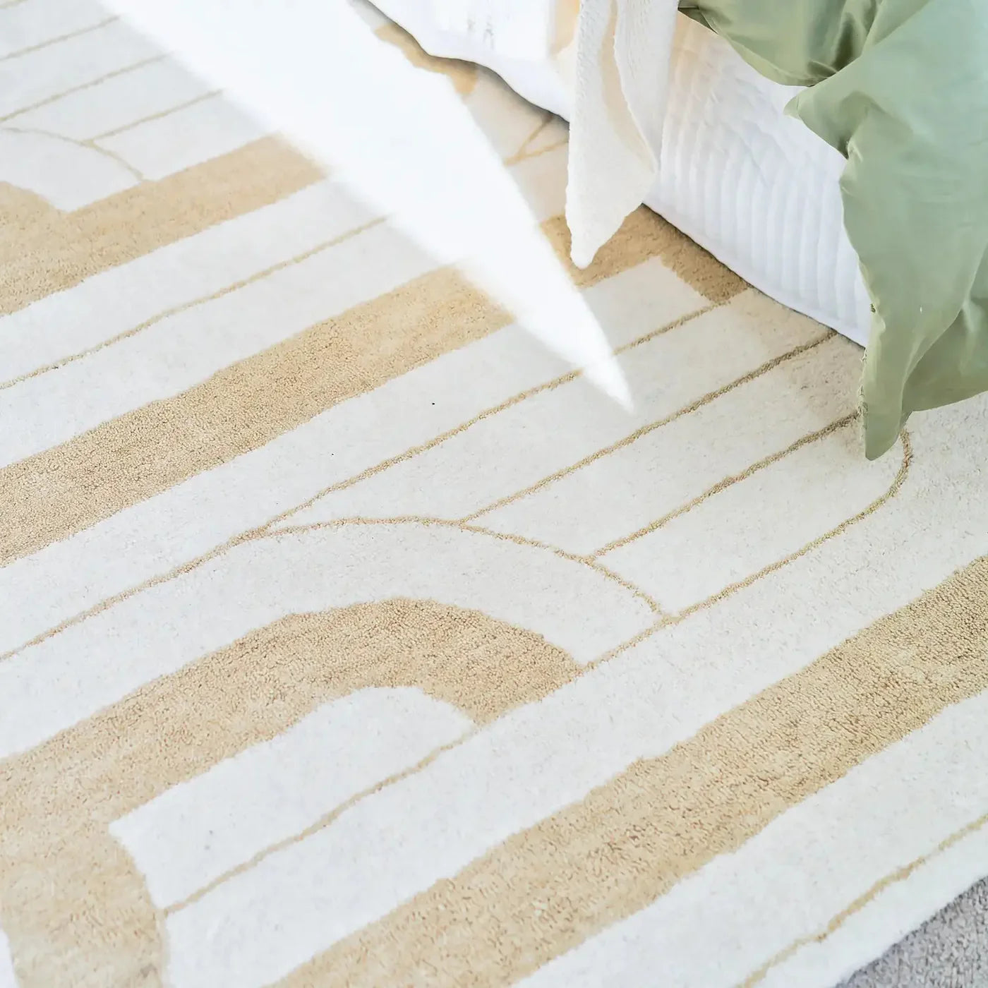 Velar Ivory Brown Wool Rug