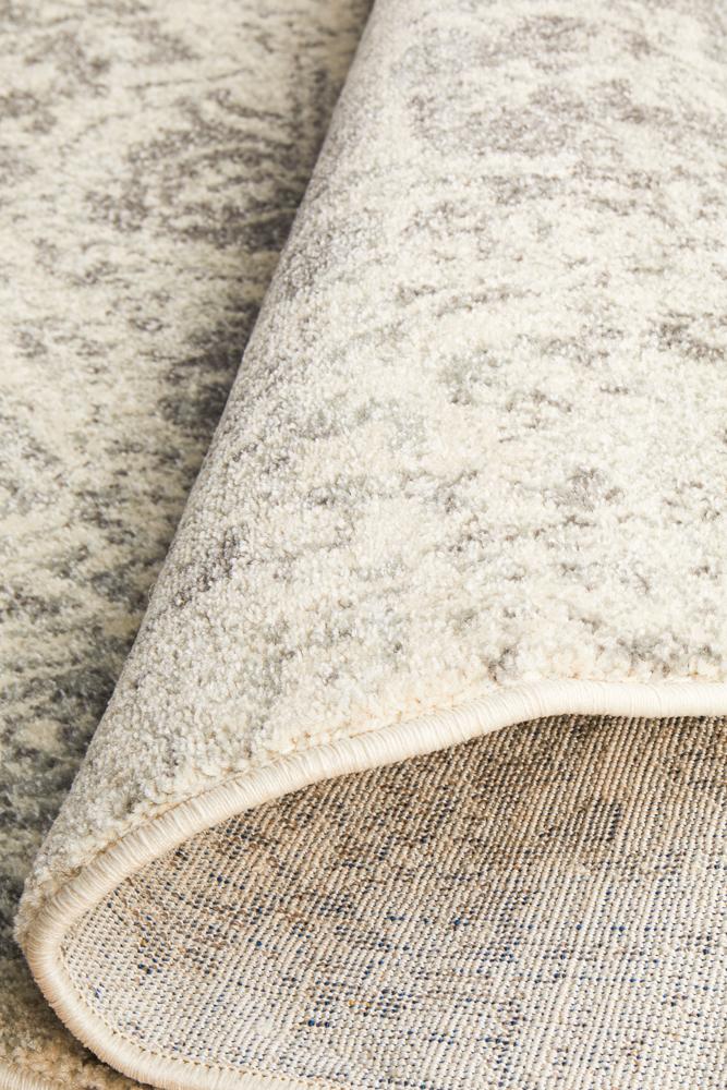 Pietra White Silver Round Rug