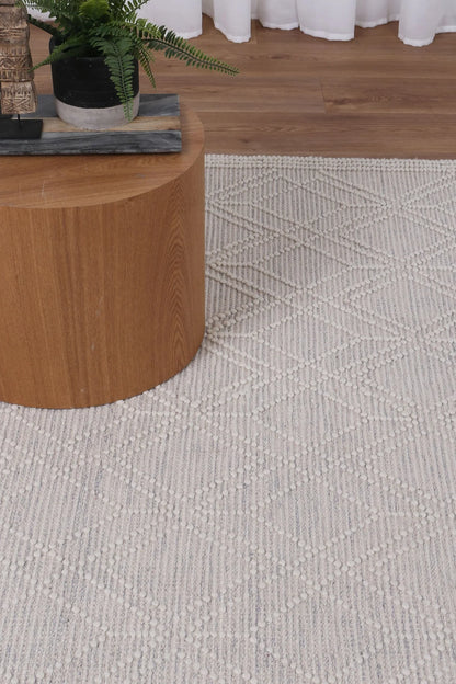 Pearl Ivory Grey Wool Rug