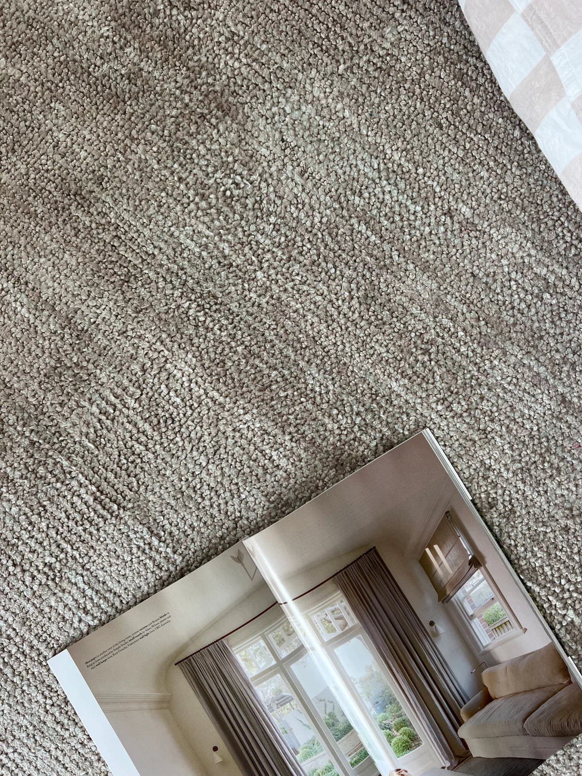 Avero Beige Brown Rug