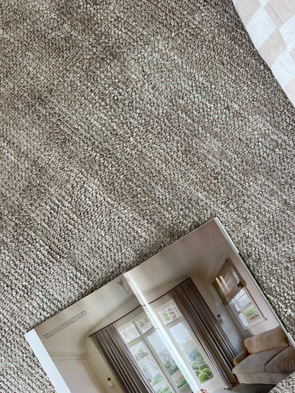 Avero Beige Brown Rug