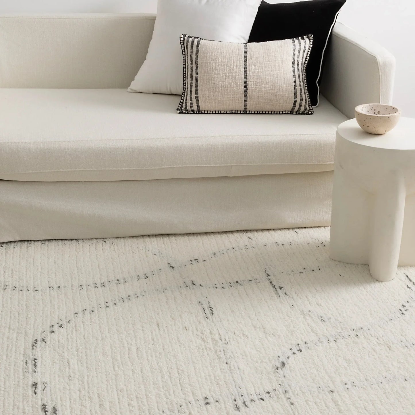 Sava Ivory Wool Rug