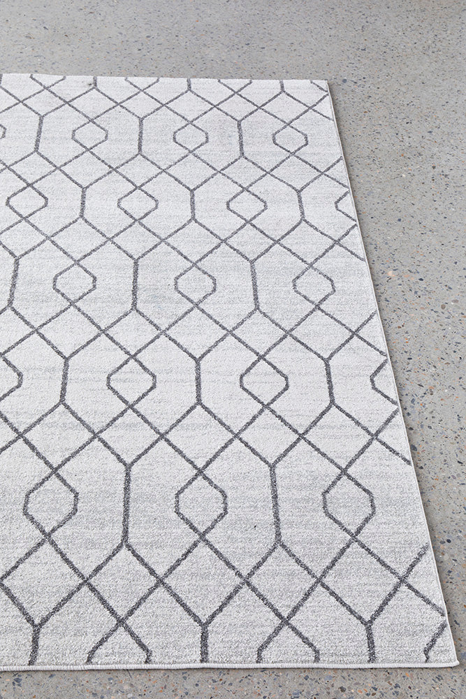 Lucera Wheat Silver Rug