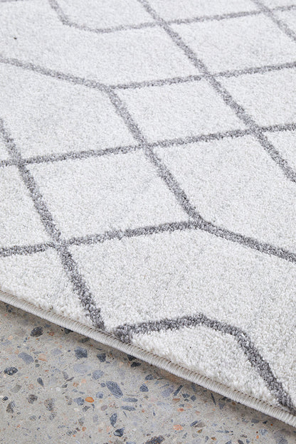 Lucera Wheat Silver Rug