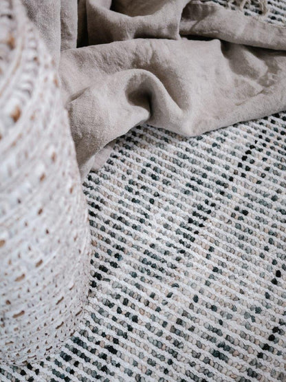 Nova Modern Ivory Rug