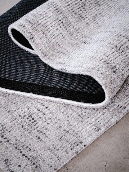 Nova Modern Silver Rug