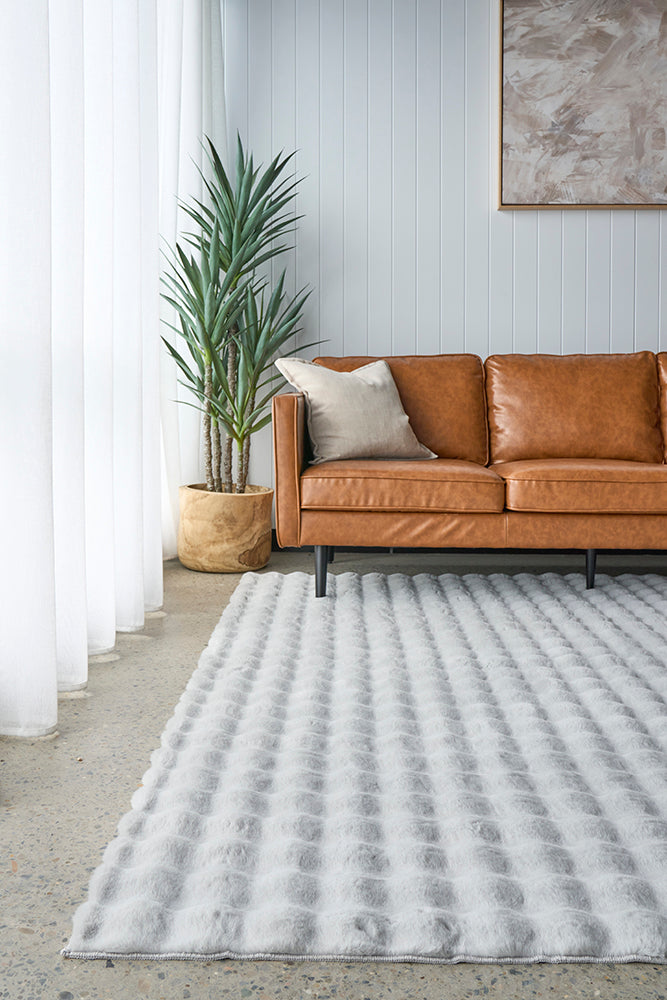 Perlana Silver Washable Rug