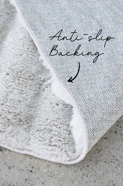 Perlana Silver Washable Rug