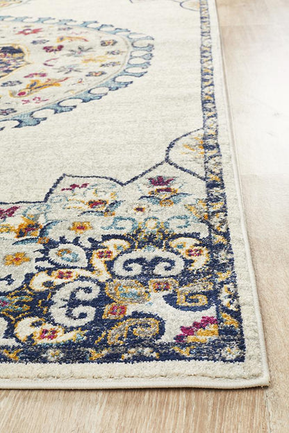 Ravella 202 White Polypropylene Rug