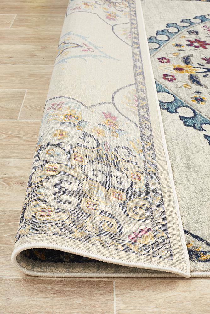 Ravella 202 White Polypropylene Rug
