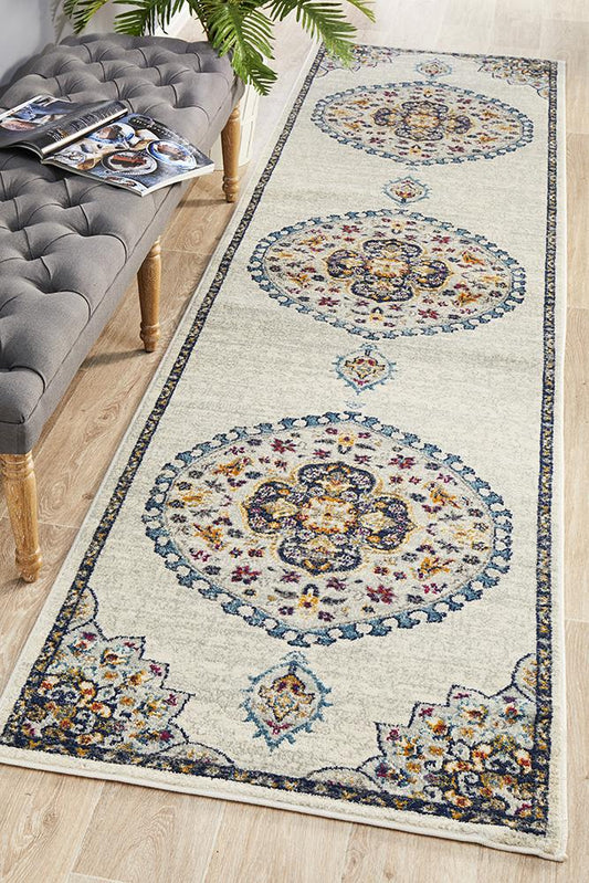 Ravella 202 White Polypropylene Runner Rug