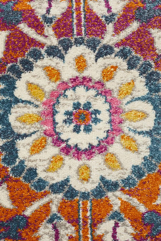 Ravella 207 Multi Polypropylene Rug