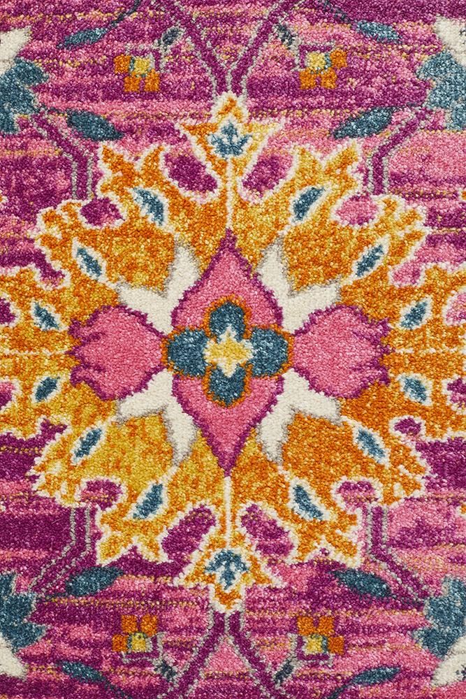 Ravella 210 Fuchsia Purple Polypropylene Rug