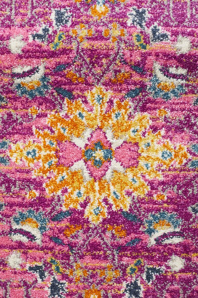 Ravella 210 Fuchsia Purple Polypropylene Runner Rug