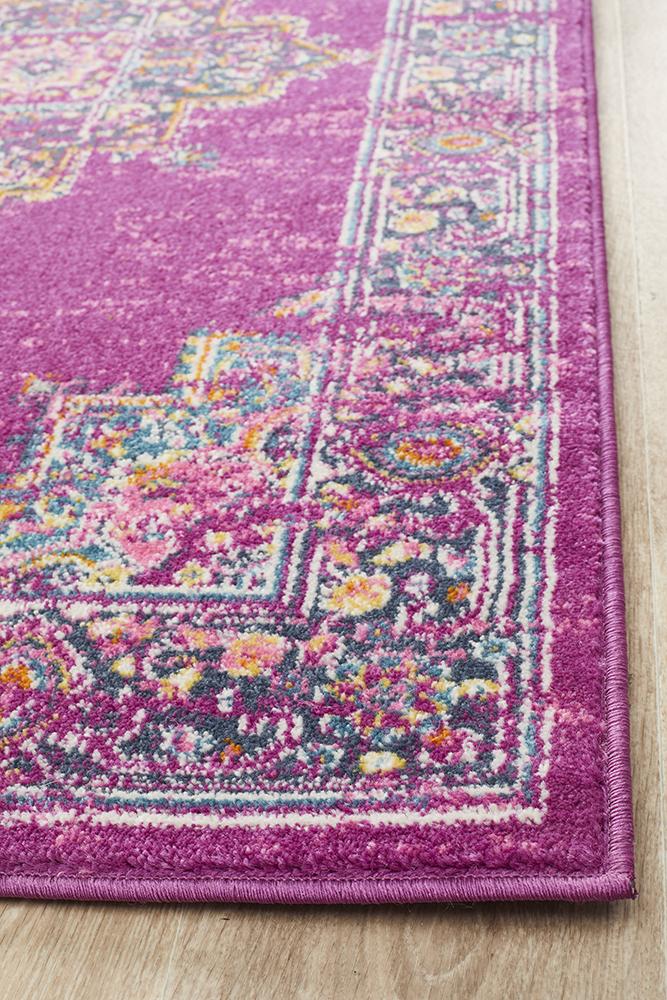 Ravella Fuchsia Purple Polypropylene Runner Rug