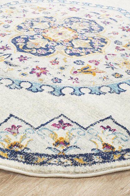 Ravella White Polypropylene Round Rug