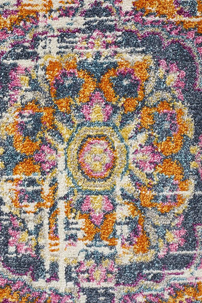 Ravella White Polypropylene Rug