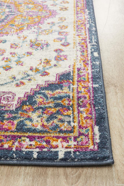 Ravella White Polypropylene Runner Rug