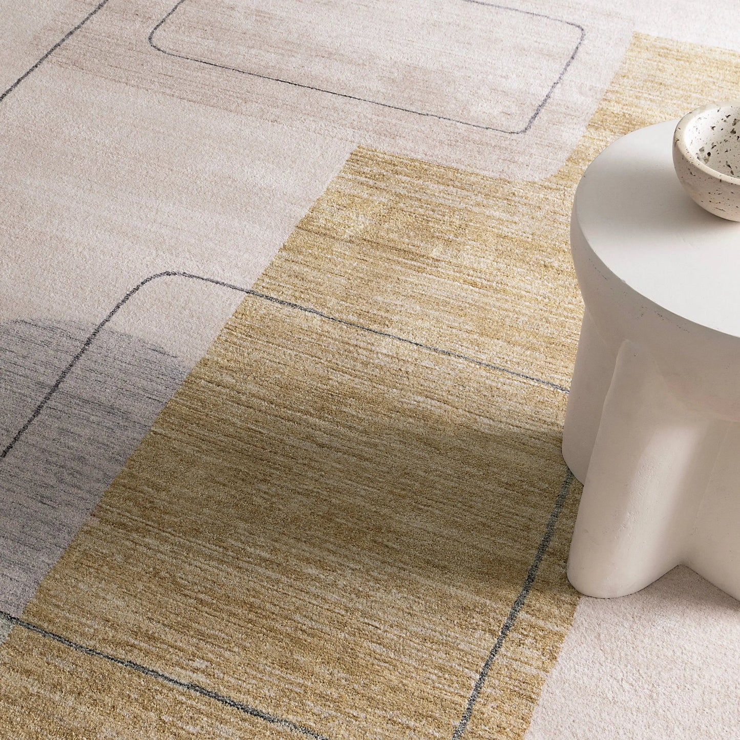 Tavon Ivory Beige Rug