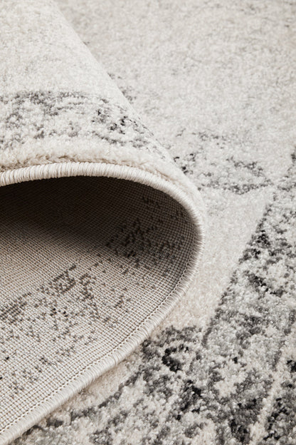 Umbra Silver Transitional Rug