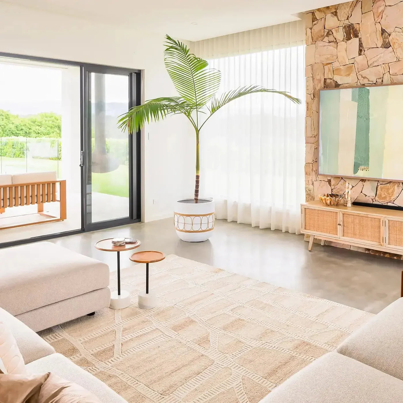 Nira Ivory Wool Rug
