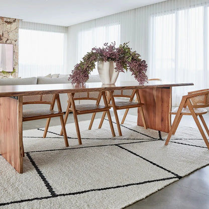 Zeyo Ivory Wool Rug
