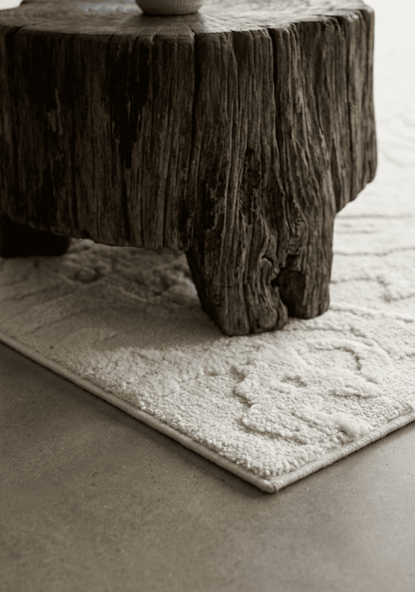 Zura Ivory Wool Rug
