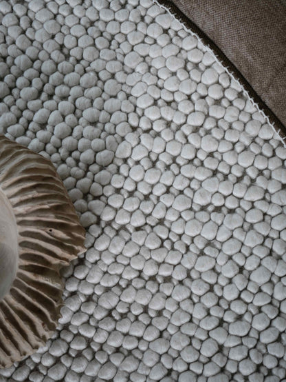Zaria White Rug